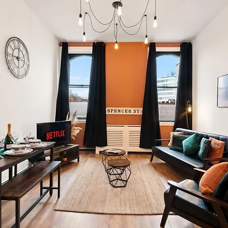 Apartment Spacious